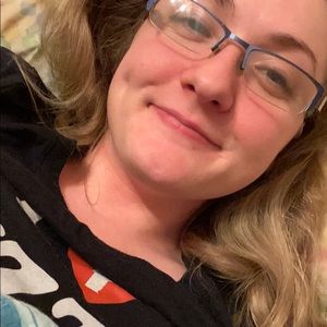 Meet your Posher, Rebecca